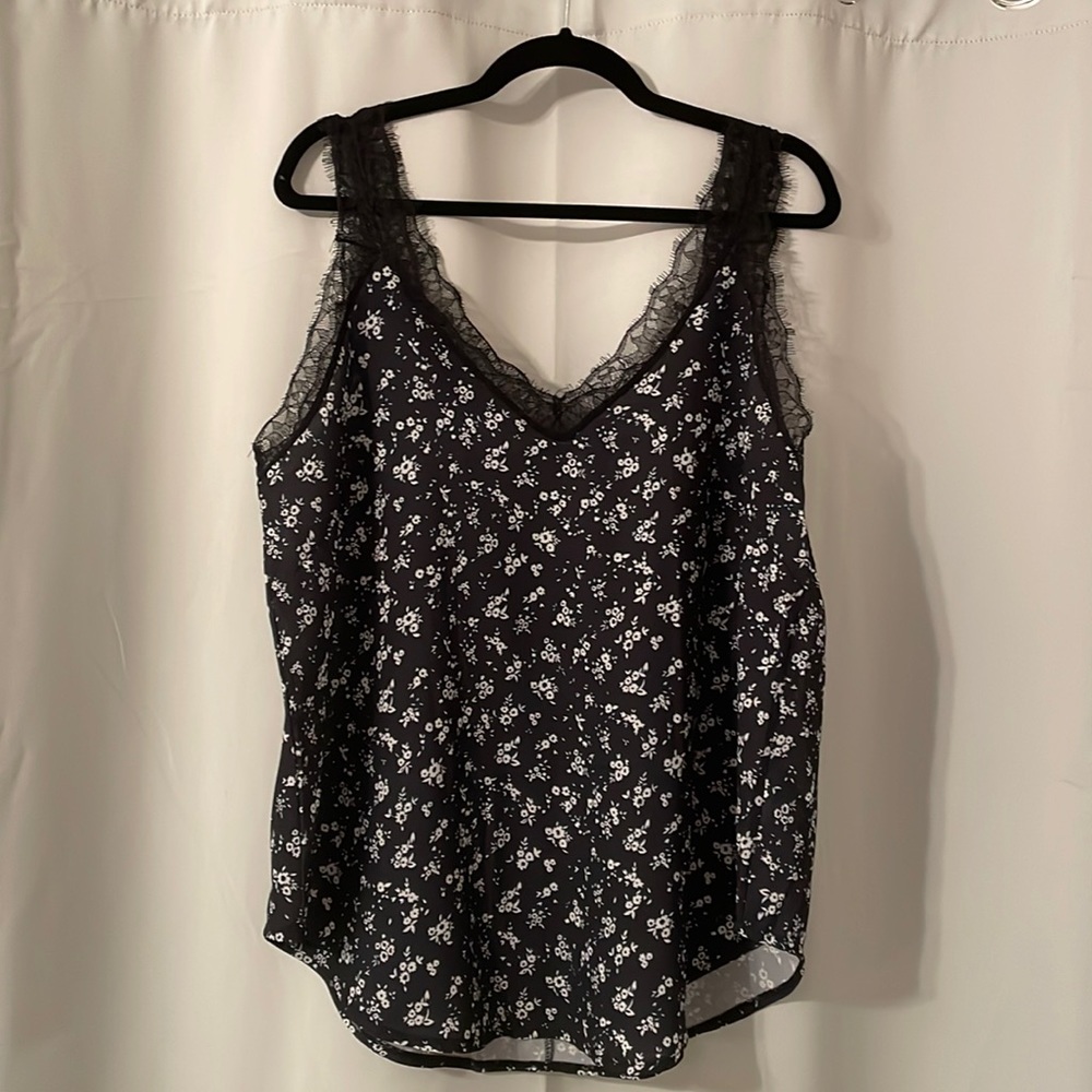 Black and white floral lace tank